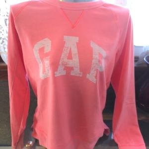 GAP Sweatshirt